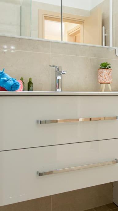 Luxury Apartment In Garitsa Bay Korfu Dış mekan fotoğraf